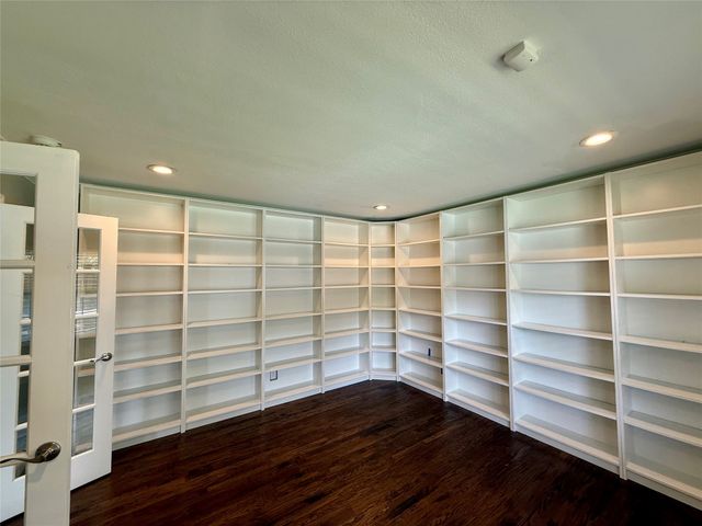 13455 Mill Grove Lane, Dallas, TX 75240