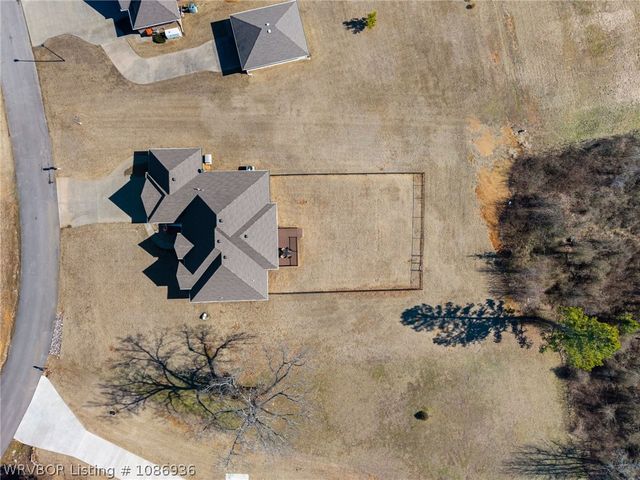 325 Stone Mountain Loop, Alma, AR 72921