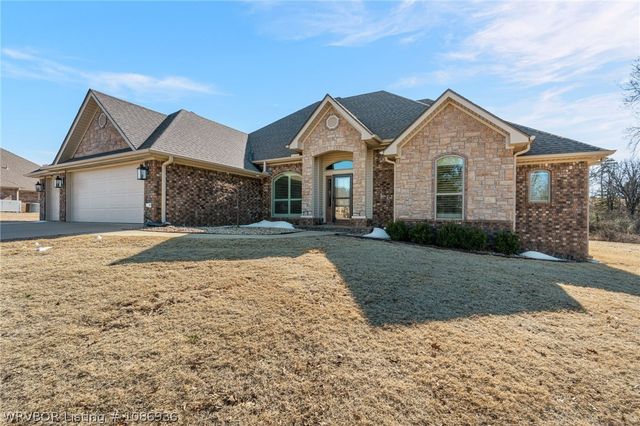 325 Stone Mountain Loop, Alma, AR 72921