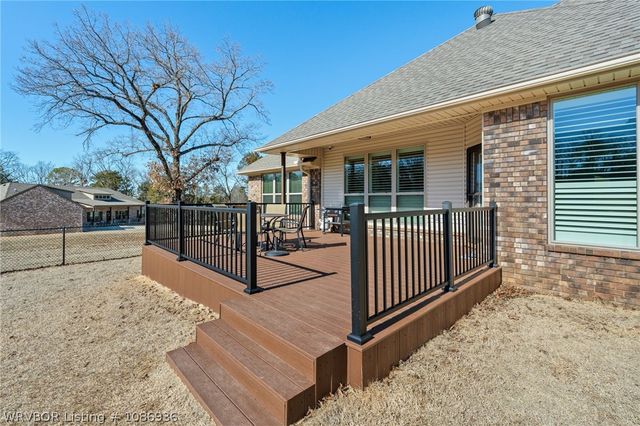325 Stone Mountain Loop, Alma, AR 72921