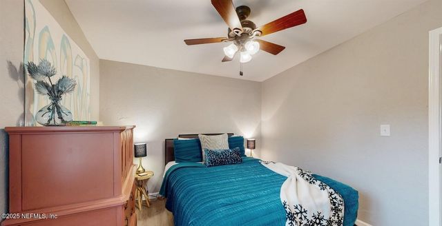 624 6TH Avenue N, Jacksonville Beach, FL 32250