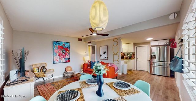 624 6TH Avenue N, Jacksonville Beach, FL 32250