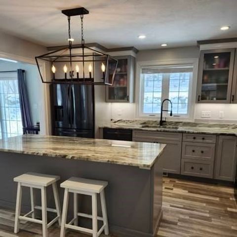 1310 N Brookfield Rd, Oakham, MA 01068