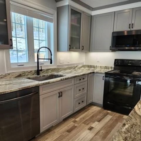 1310 N Brookfield Rd, Oakham, MA 01068