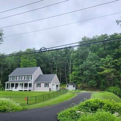 1310 N Brookfield Rd, Oakham, MA 01068