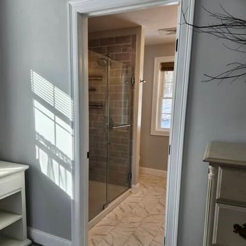 1310 N Brookfield Rd, Oakham, MA 01068