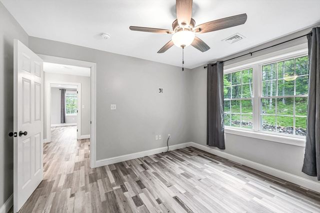 1310 N Brookfield Rd, Oakham, MA 01068