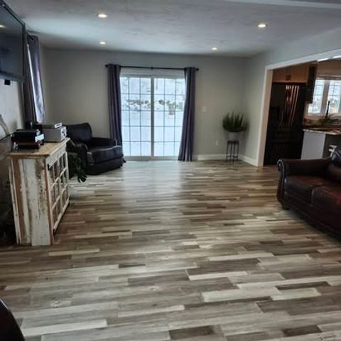 1310 N Brookfield Rd, Oakham, MA 01068