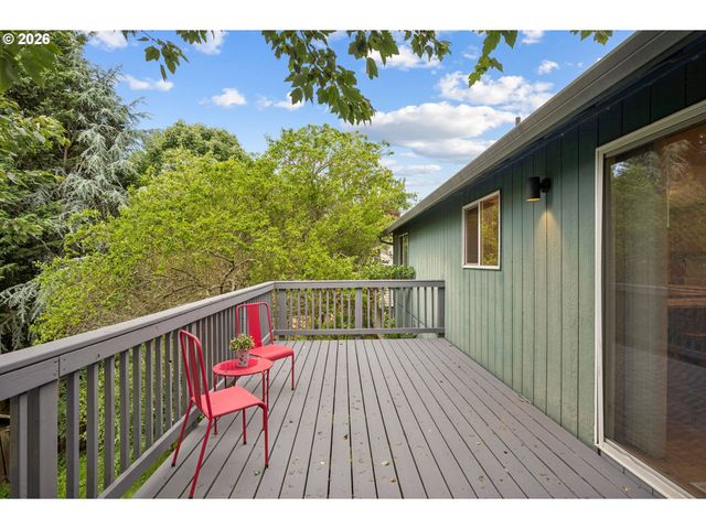 4816 Se REX Dr, Portland, OR 97206