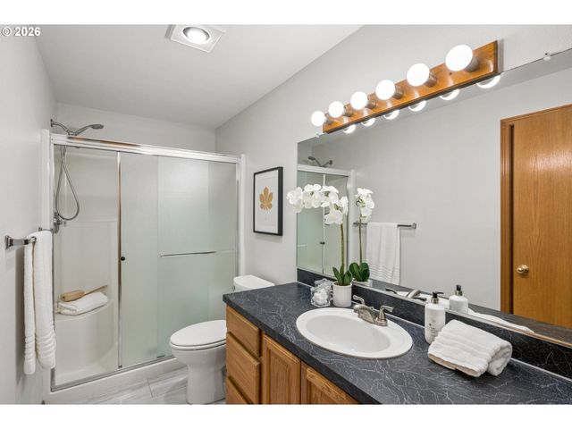 4816 Se REX Dr, Portland, OR 97206