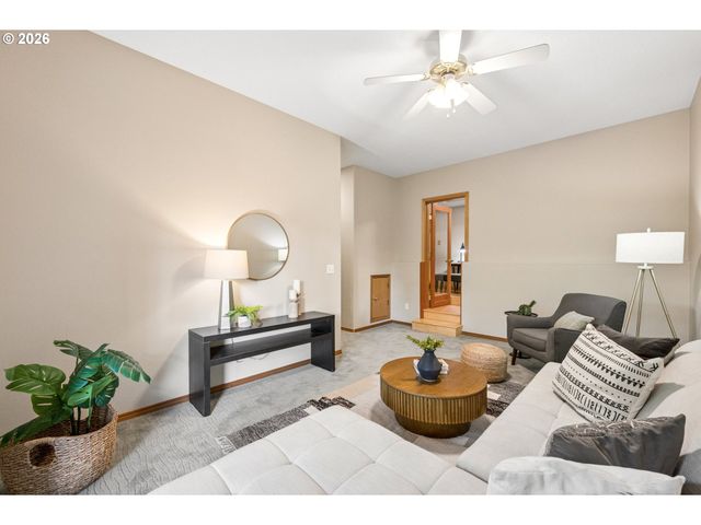 4816 Se REX Dr, Portland, OR 97206