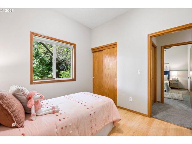 4816 Se REX Dr, Portland, OR 97206