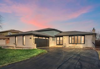 17759 Maple Street, Lansing, IL 60438