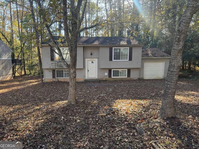 1882 CORDUROY Court, Lithonia, GA 30058