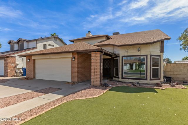 933 W OSAGE Avenue, Mesa, AZ 85210