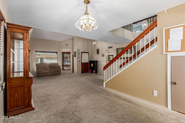 933 W OSAGE Avenue, Mesa, AZ 85210