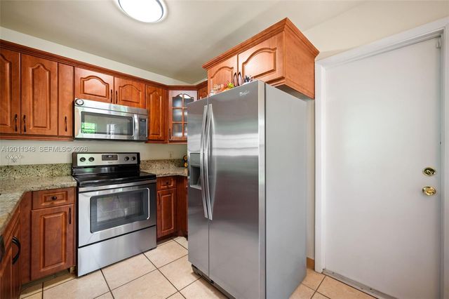 2411 SW 85th Ter, Miramar, FL 33025
