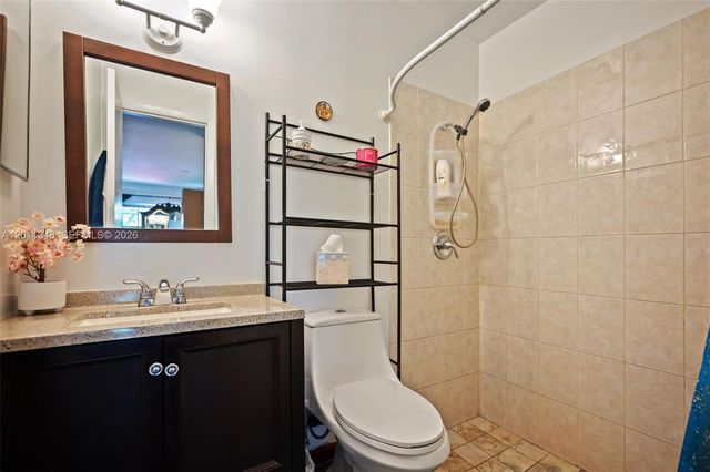 2411 SW 85th Ter, Miramar, FL 33025