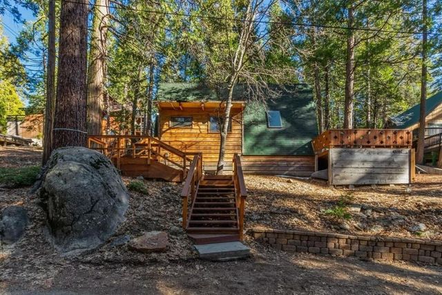 42101 Jeffrey Lane, Shaver Lake, CA 93664