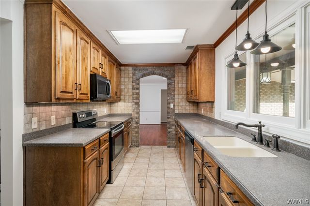 12443 COUNTRY CLUB, Northport, AL 35475