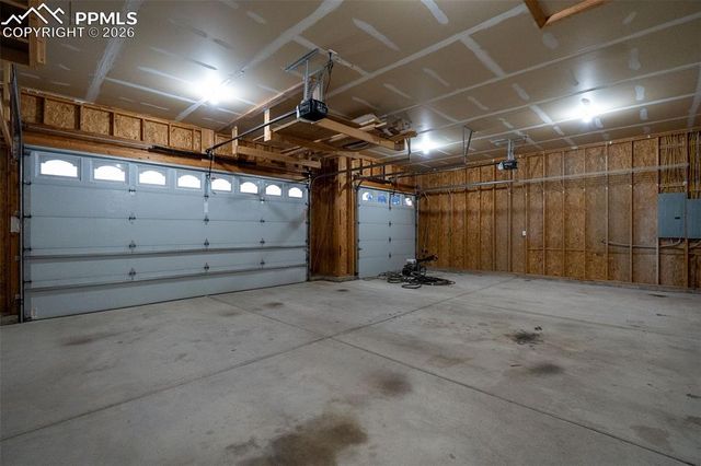 36 S Rolling Prairie Drive, Pueblo West, CO 81007