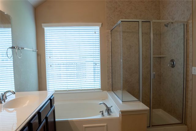 6956 Alcala, Grand Prairie, TX 75054
