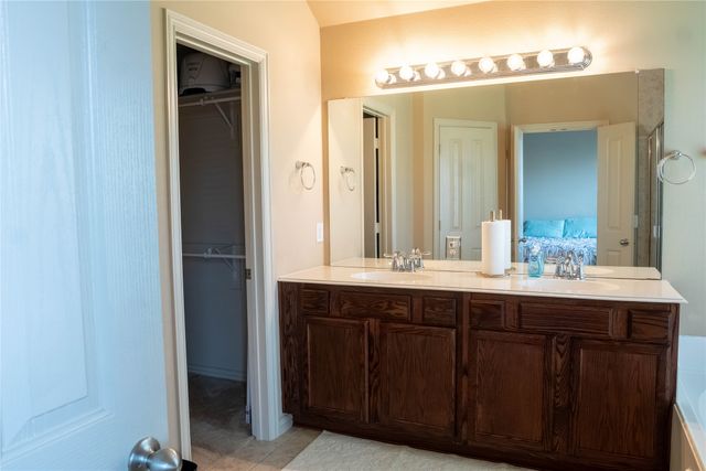 6956 Alcala, Grand Prairie, TX 75054