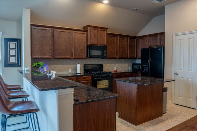 6956 Alcala, Grand Prairie, TX 75054