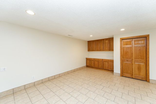 2310 Wilshire Lane NE, Rochester, MN 55906