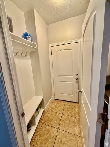 5519 W COVENTRY RD, Highland, UT 84003