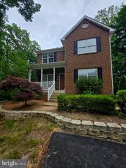 9823 GUNSTON HALL RD, Fredericksburg, VA 22408