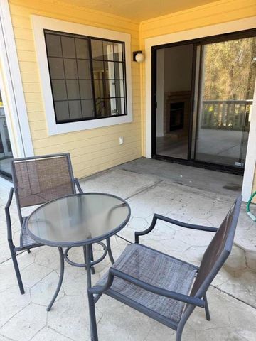 1105 Devonwood, Hercules, CA 94547
