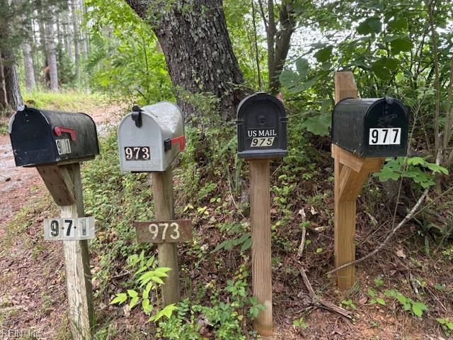 975 Burchs Mill RD, Urbanna, VA 23175