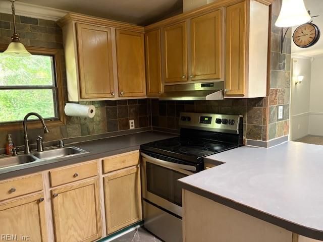 975 Burchs Mill RD, Urbanna, VA 23175