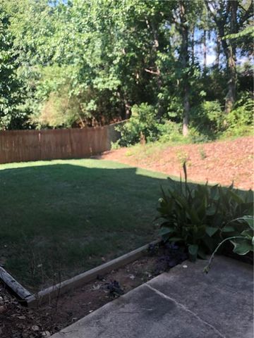 2075 Monroe Drive, Alpharetta, GA 30004