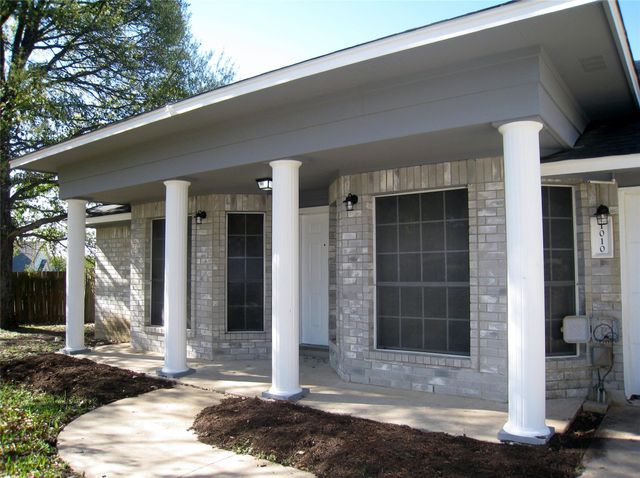 1010 Magnolia CV, Buda, TX 78610