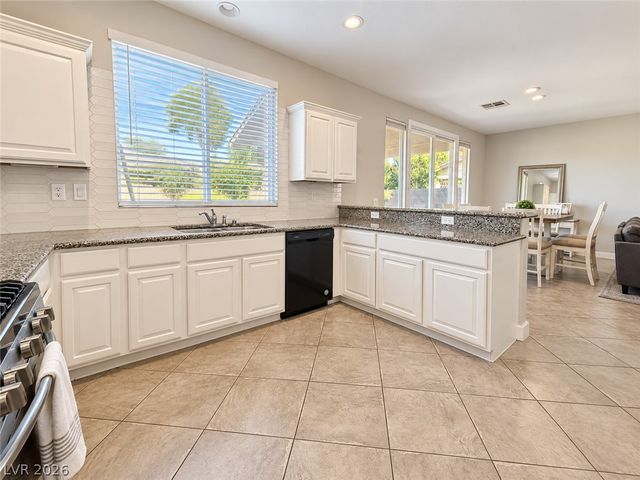 4704 Grey Heron Drive, North Las Vegas, NV 89084