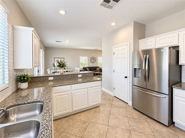 4704 Grey Heron Drive, North Las Vegas, NV 89084
