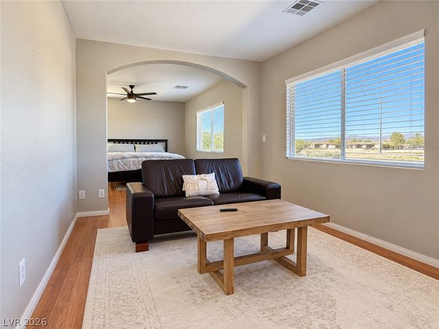 4704 Grey Heron Drive, North Las Vegas, NV 89084