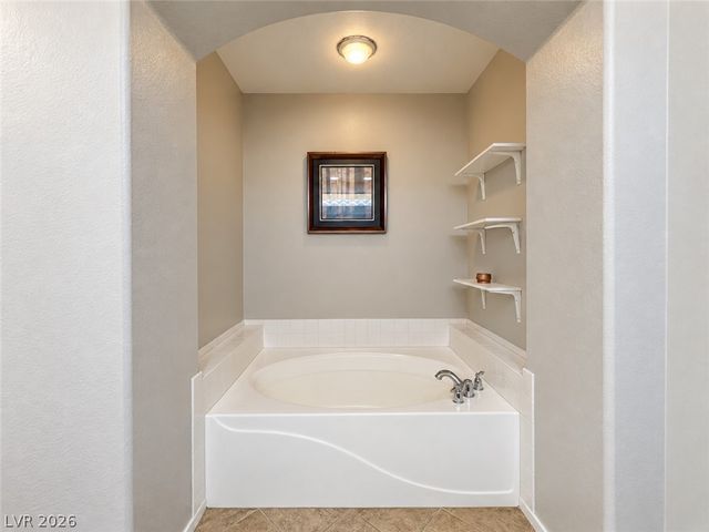 4704 Grey Heron Drive, North Las Vegas, NV 89084