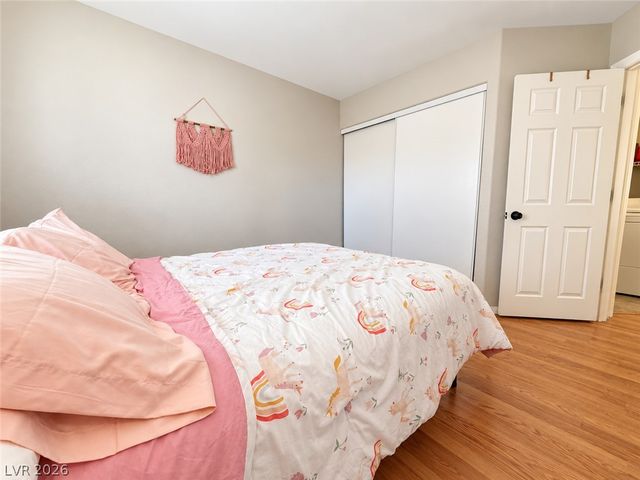 4704 Grey Heron Drive, North Las Vegas, NV 89084