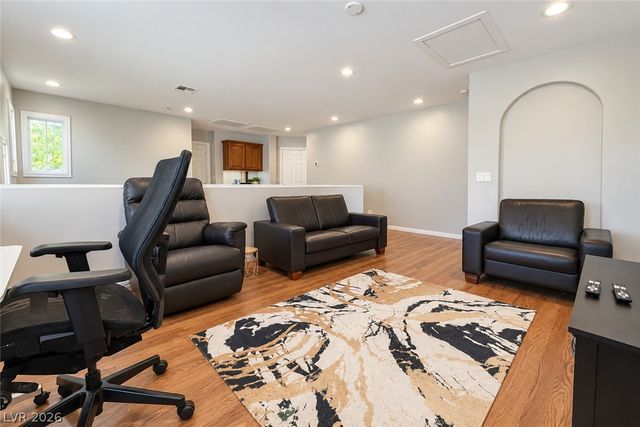 4704 Grey Heron Drive, North Las Vegas, NV 89084
