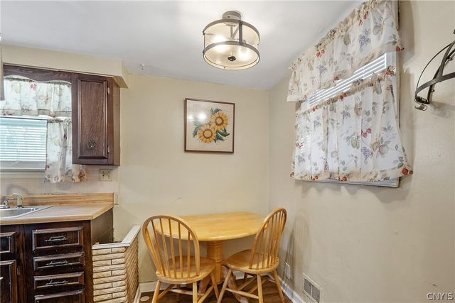 418 Clarence Avenue, Syracuse, NY 13205