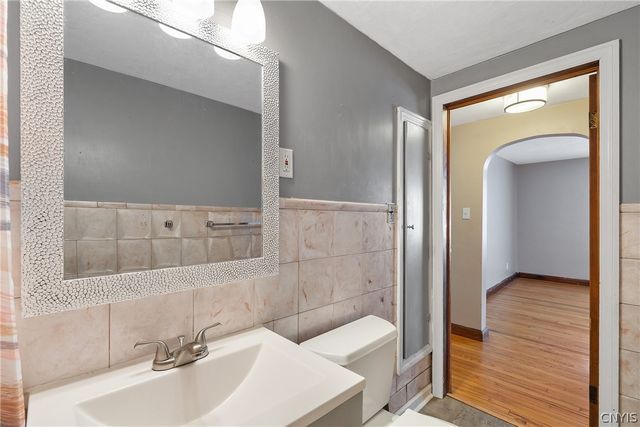 418 Clarence Avenue, Syracuse, NY 13205