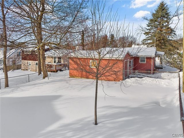 418 Clarence Avenue, Syracuse, NY 13205