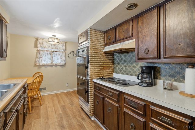 418 Clarence Avenue, Syracuse, NY 13205