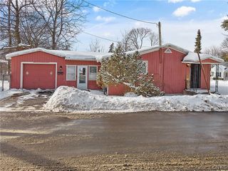 418 Clarence Avenue, Syracuse, NY 13205