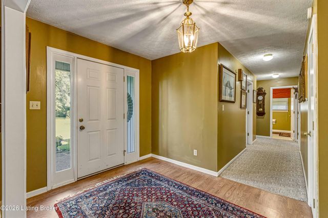 175 Blue Bird Dr, Shelbyville, KY 40065