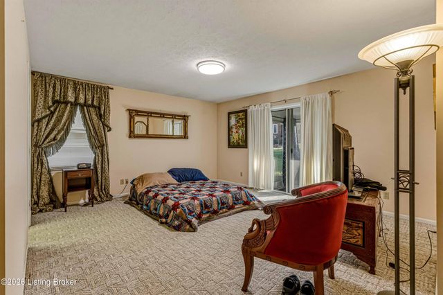 175 Blue Bird Dr, Shelbyville, KY 40065