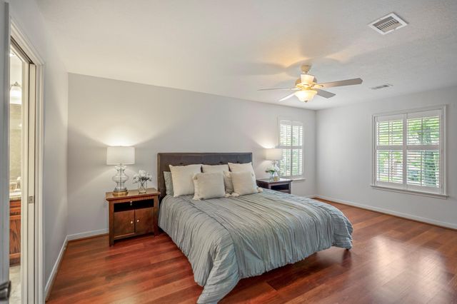 17122 Yeoman Way, Crosby, TX 77532
